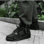 ⁦Nike Air Jordan 4 Black Cat⁩ – תמונה ⁦4⁩