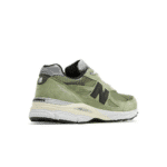 New Balance 990 V3 Olive