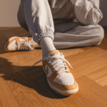 ⁦Nike Dunk Low Harvest Moon⁩ – תמונה ⁦4⁩