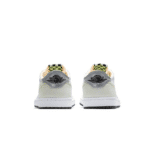 ⁦Nike Air Jordan 1 Low Ghost Green⁩ – תמונה ⁦4⁩