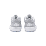 ⁦Nike Air Jordan 1 Low Aluminium Wolf Grey⁩ – תמונה ⁦4⁩