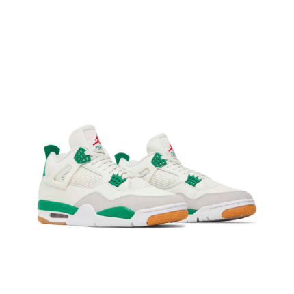 Air Jordan 4 Retro Pine Green