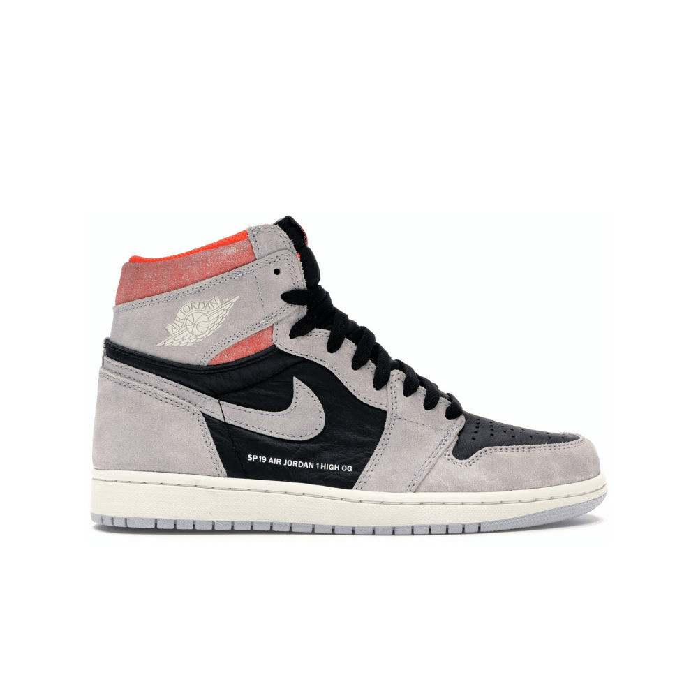 e53c0cd5-8b87-4e2c-b829-8399d6d1bb7b Nike Air jordan 1 Retro High Crimson