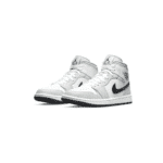 Nike Air Jordan 1 Mid Light Smoke W 2021