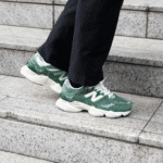 ⁦New Balance 9060 Green Suede - ניו באלנס 9060⁩ – תמונה ⁦2⁩