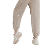 ⁦Lululemon Sweatpants Beige - מכנסי לולולמון⁩ – תמונה ⁦2⁩