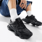 ⁦New Balance 9060 Triple Black - נעלי ניו באלנס 9060⁩ – תמונה ⁦5⁩