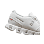 ⁦On Cloud 5 Runing white - נעלי און קלאוד⁩ – תמונה ⁦3⁩