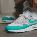 ⁦Nike Air Max 1 87 Clear Jade - נייק איר מקס 1⁩ – תמונה ⁦3⁩