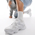 ⁦New Balance 9060 Triple White - ניו באלנס 9060⁩ – תמונה ⁦4⁩