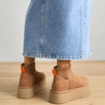 ⁦UGG Classic Mini Dipper Brown - נעלי האג⁩ – תמונה ⁦7⁩
