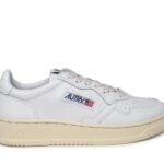 Autry Medalist Low-Top Sneakers