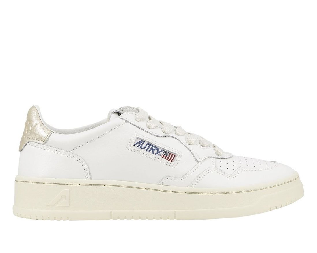 c2f64082d0ed7be70559d9f3bf07a792 Autry Medalist Low-Top Sneakers - Image 1