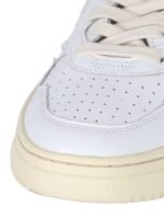⁦Autry Medalist Lace-Up Sneakers⁩ – תמונה ⁦4⁩
