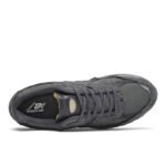 ⁦New Balance 2002 Grey - New Balance 2002 סניקרס⁩ – תמונה ⁦5⁩