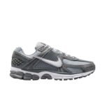 Nike Zoom Vomero 5 נעלי נייק