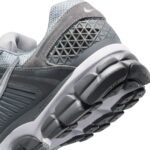 ⁦Nike Zoom Vomero 5 נעלי נייק⁩ – תמונה ⁦5⁩