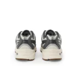 ⁦New Balance 530 Olive Grey - נעלי ניו באלאנס⁩ – תמונה ⁦6⁩