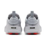 ⁦Nike Mind 002 Light Smoke Grey - נעלי נייק מיינד⁩ – תמונה ⁦5⁩