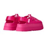 ⁦UGG Women’s GoldenGlow Toggle Deep Coral⁩ – תמונה ⁦4⁩